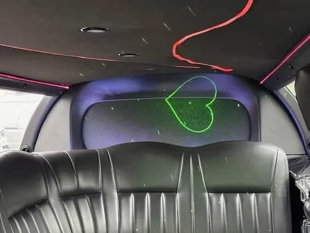 Lincoln Town Car Stretch Limousine 4,6 Liter V8 01/2006-photo-19