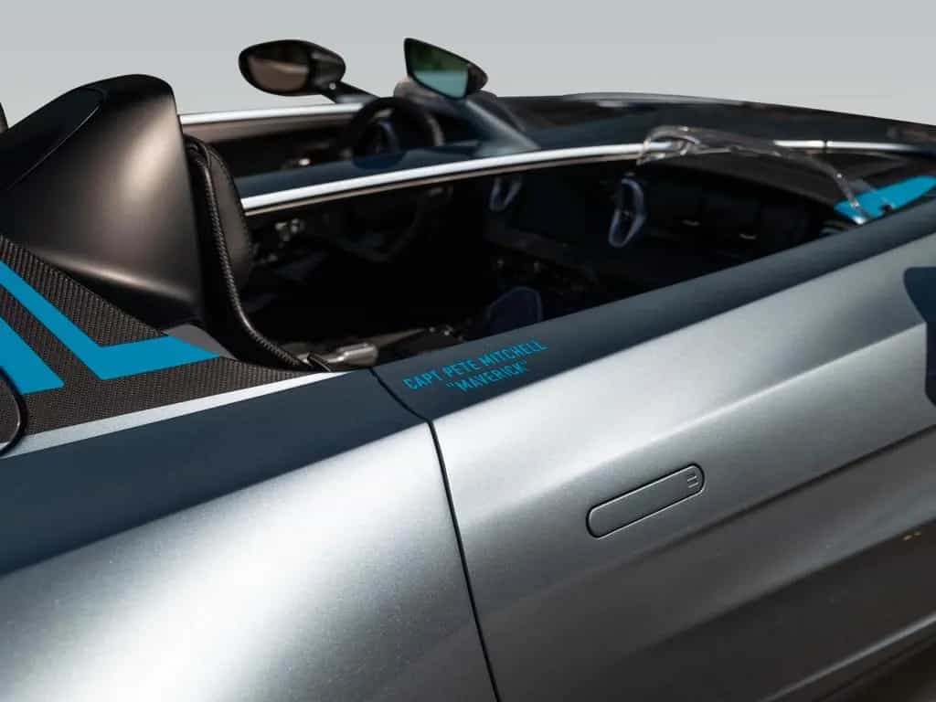 Aston Martin Other V12 SPEEDSTER "MAVERICK EDITION" null-photo-11