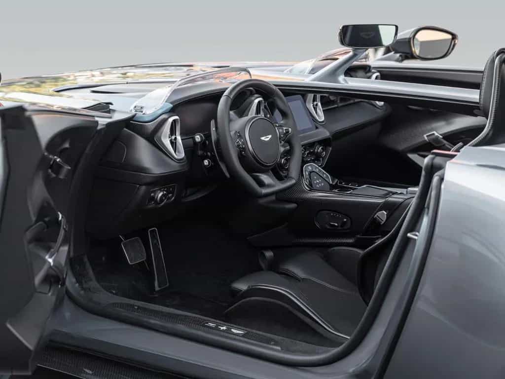 Aston Martin Other V12 SPEEDSTER "MAVERICK EDITION" null-photo-17