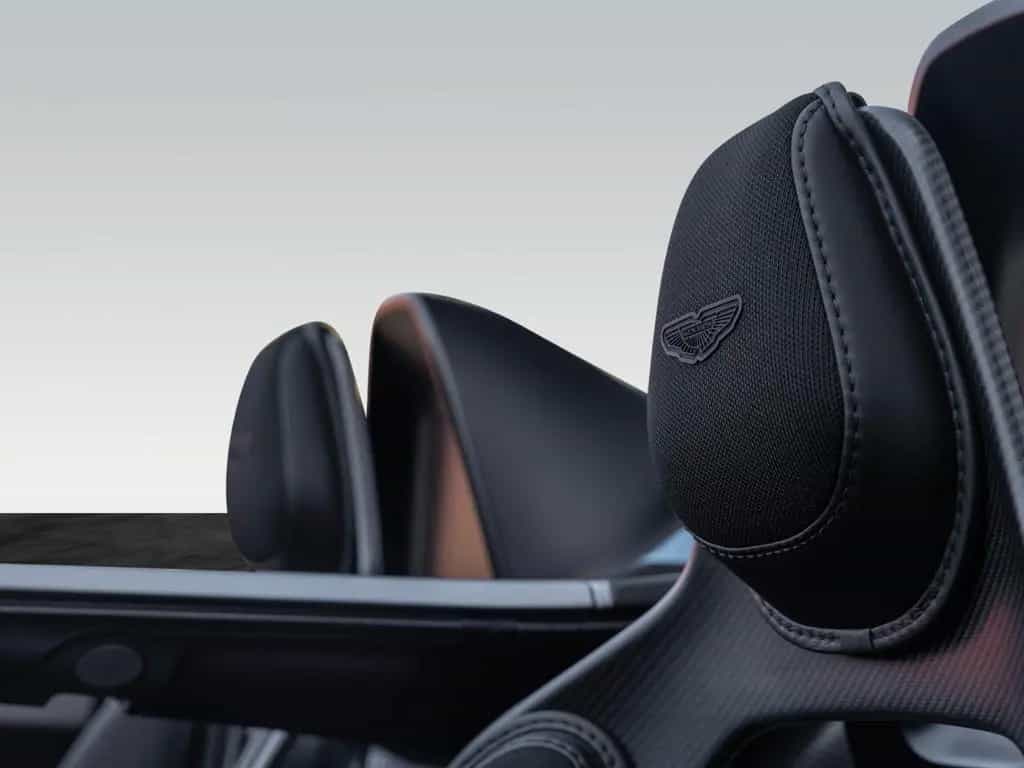 Aston Martin Other V12 SPEEDSTER "MAVERICK EDITION" null-photo-18