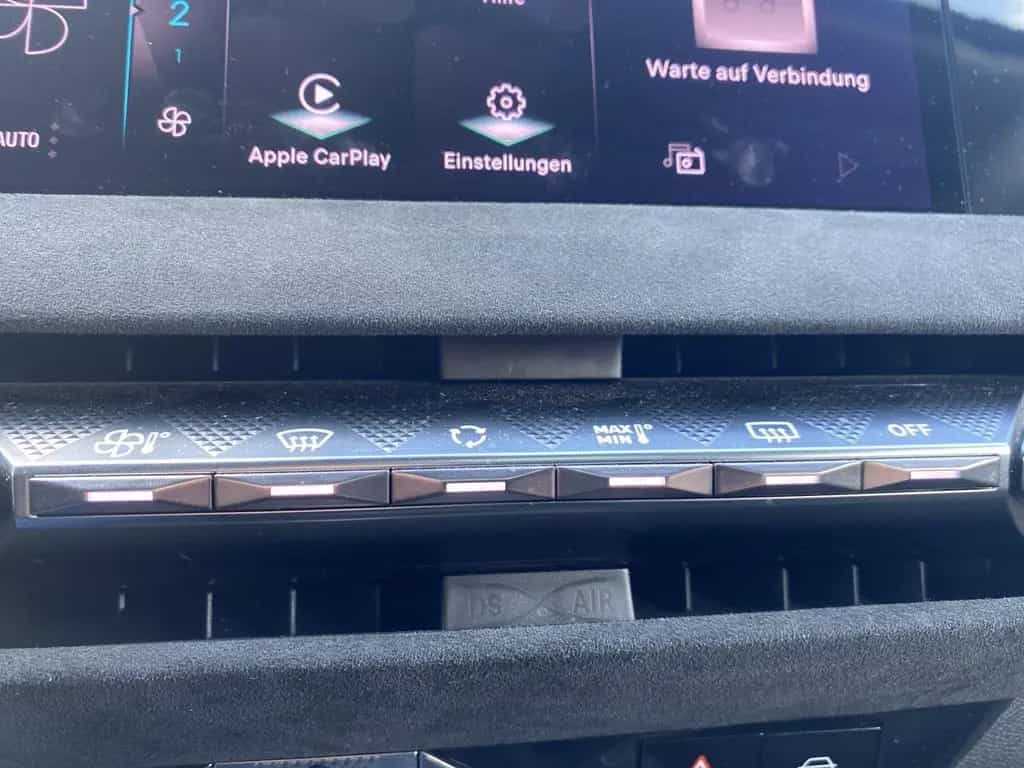 DS Automobiles DS4 NAVI|SHZ|Klimaaut.|CarPlay|LED|PDC|1.Hd 09/2022-photo-17