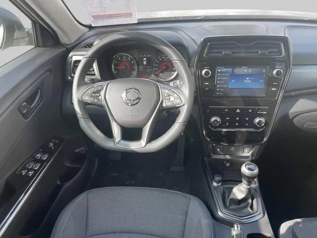 KGM Tivoli 1.5 T-GDi 2WD Amber, *Klima, Kamera, PDC 07/2024-photo-9