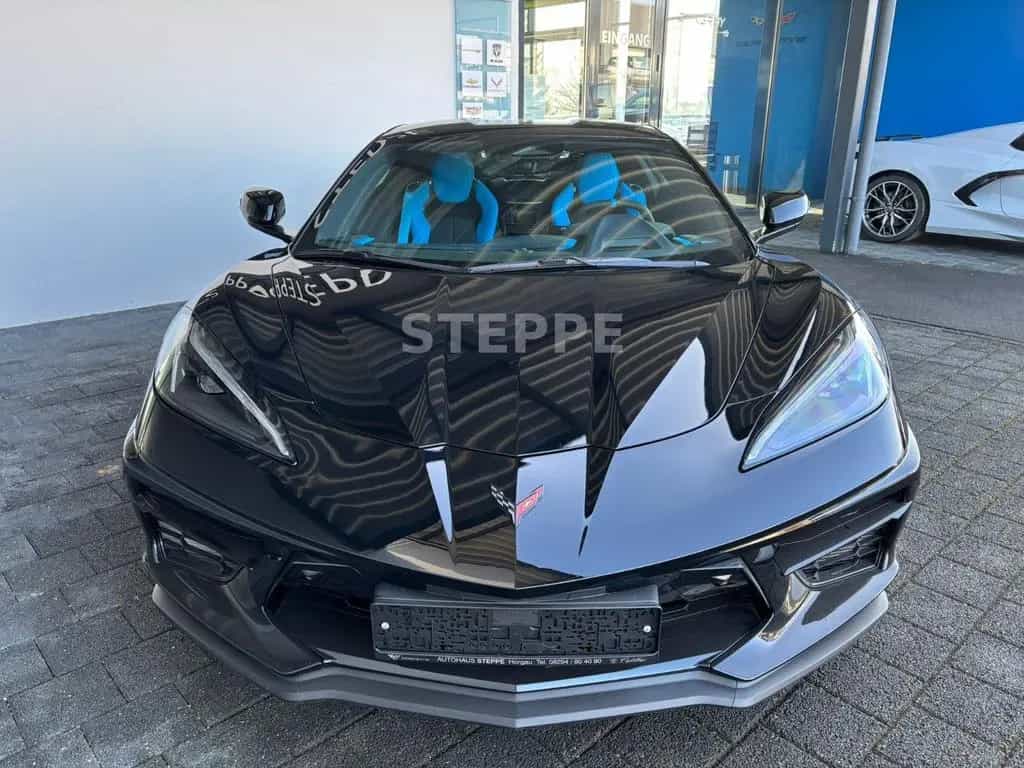 Corvette C8 Stingray Coupe 6,2 V8 3LT Europamodell STEPPE 08/2025-photo-1