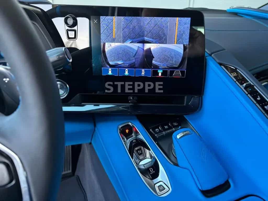 Corvette C8 Stingray Coupe 6,2 V8 3LT Europamodell STEPPE 08/2025-photo-15