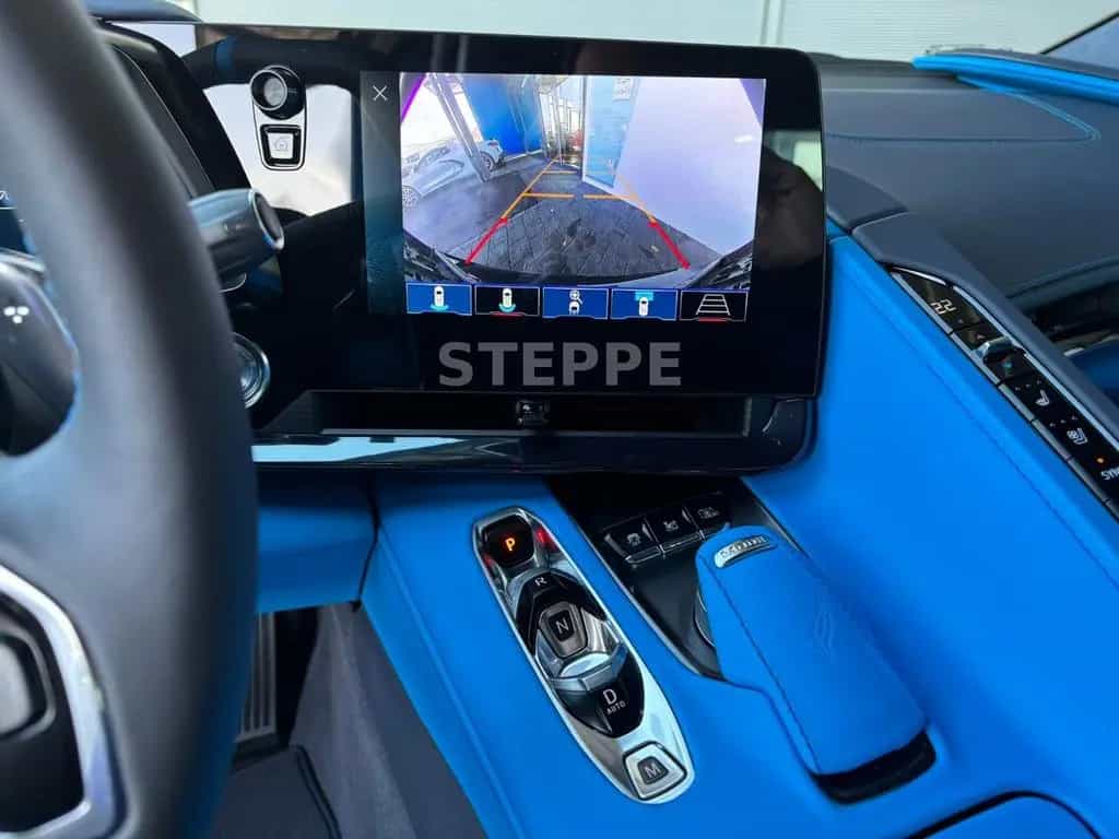Corvette C8 Stingray Coupe 6,2 V8 3LT Europamodell STEPPE 08/2025-photo-16