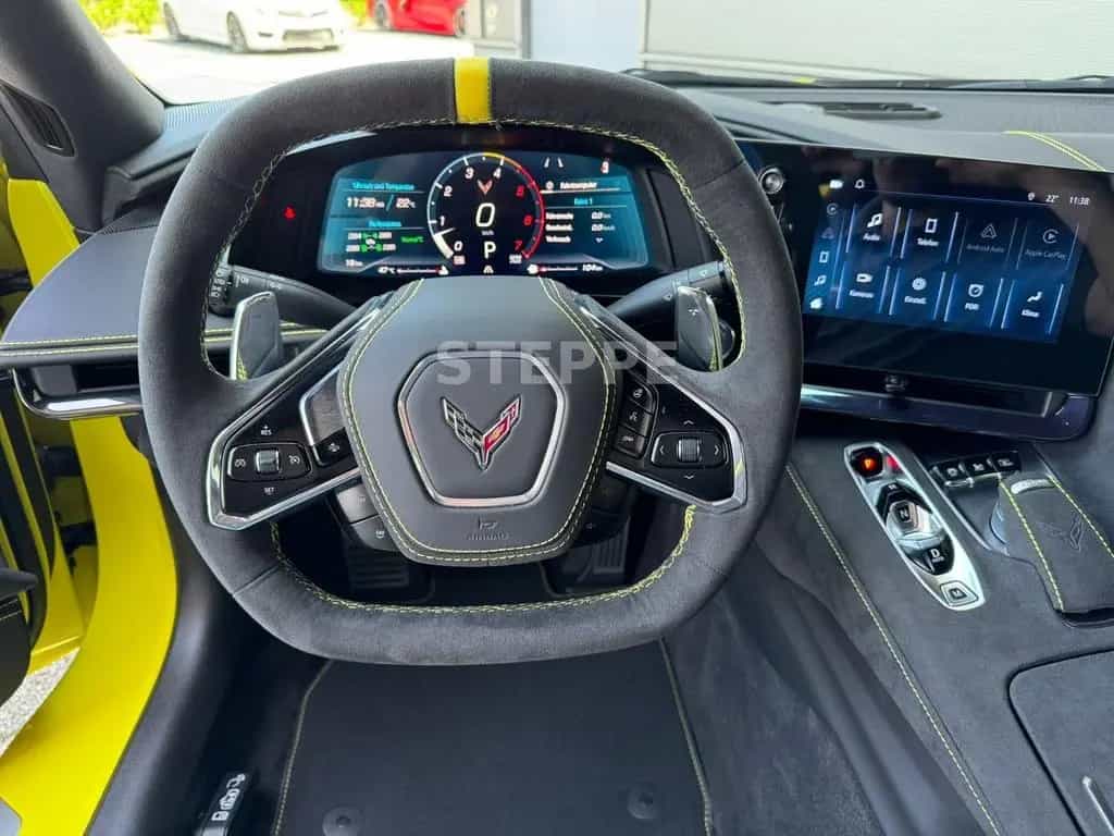 Corvette C8 Stingray Coupe 6,2 V8 3LT Europamodell STEPPE 08/2025-photo-8