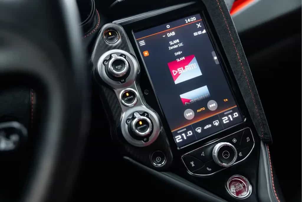 McLaren 720S 4.0 V8 Performance | Gorilla Glas | Leather 02/2018-photo-22