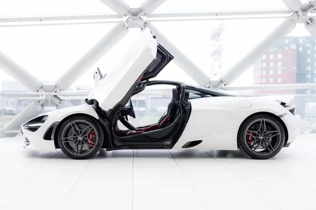 McLaren 720S 4.0 V8 Performance | Gorilla Glas | Leather 02/2018-photo-34