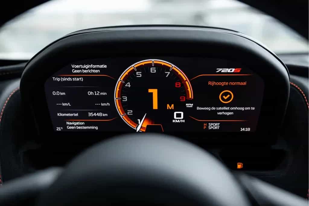 McLaren 720S 4.0 V8 Performance | Gorilla Glas | Leather 02/2018-photo-4