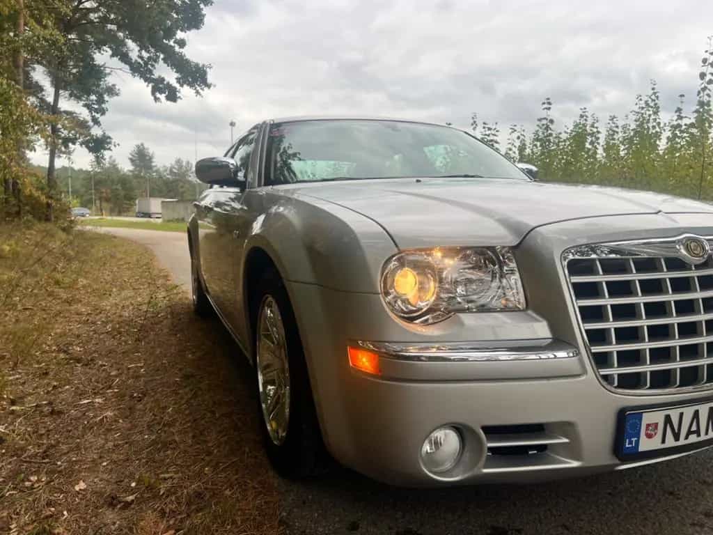 Chrysler 300C 5.7 V8 HEMI Autom. - 04/2006-photo-11