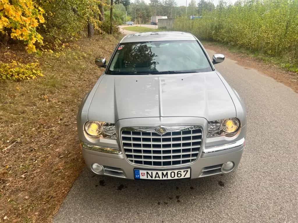 Chrysler 300C 5.7 V8 HEMI Autom. - 04/2006-photo-3