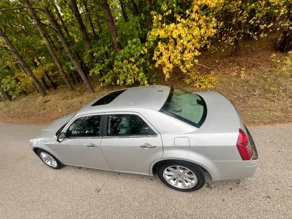 Chrysler 300C 5.7 V8 HEMI Autom. - 04/2006-photo-9