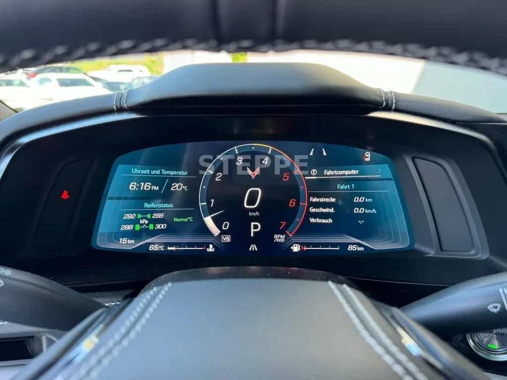 Corvette C8 Stingray Coupe 6,2V8 3LT Europamodell 08/2025-photo-14
