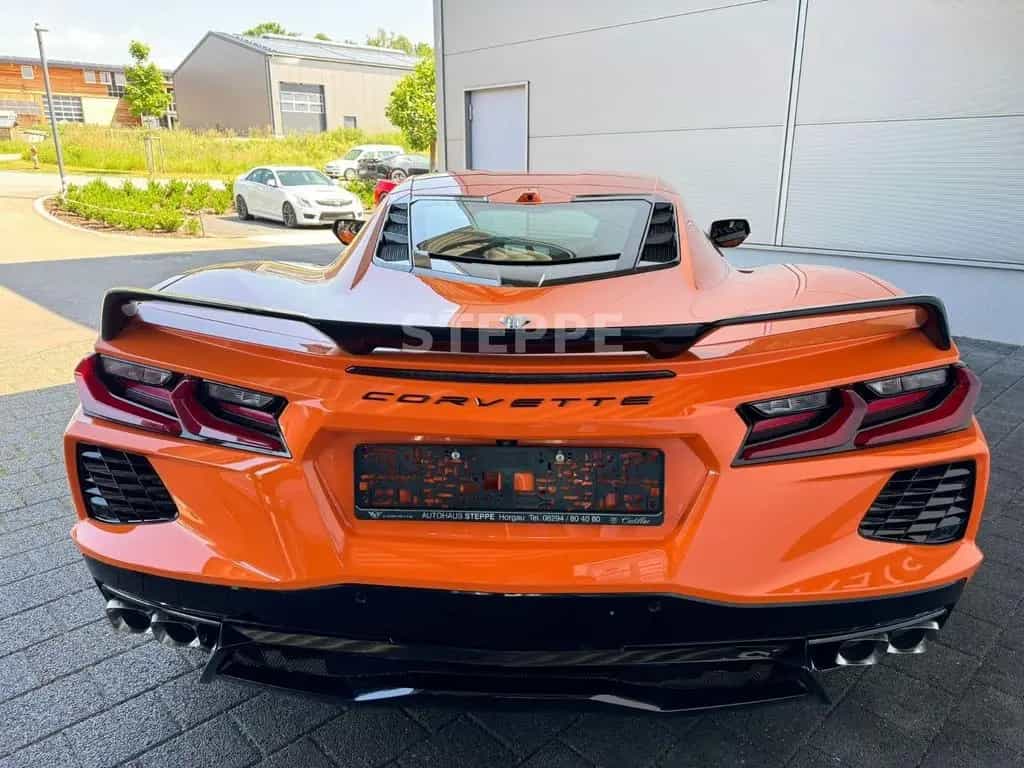 Corvette C8 Stingray Coupe 6,2 V8 3LT Europamodell STEPPE 08/2025-photo-4
