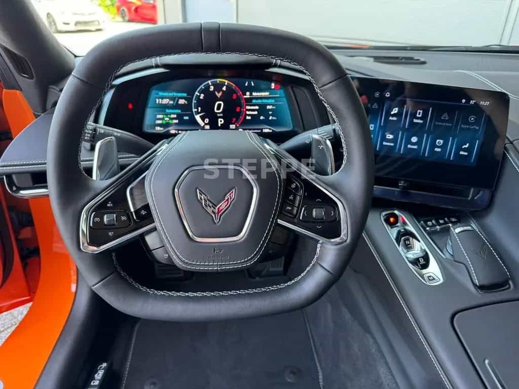 Corvette C8 Stingray Coupe 6,2 V8 3LT Europamodell STEPPE 08/2025-photo-9
