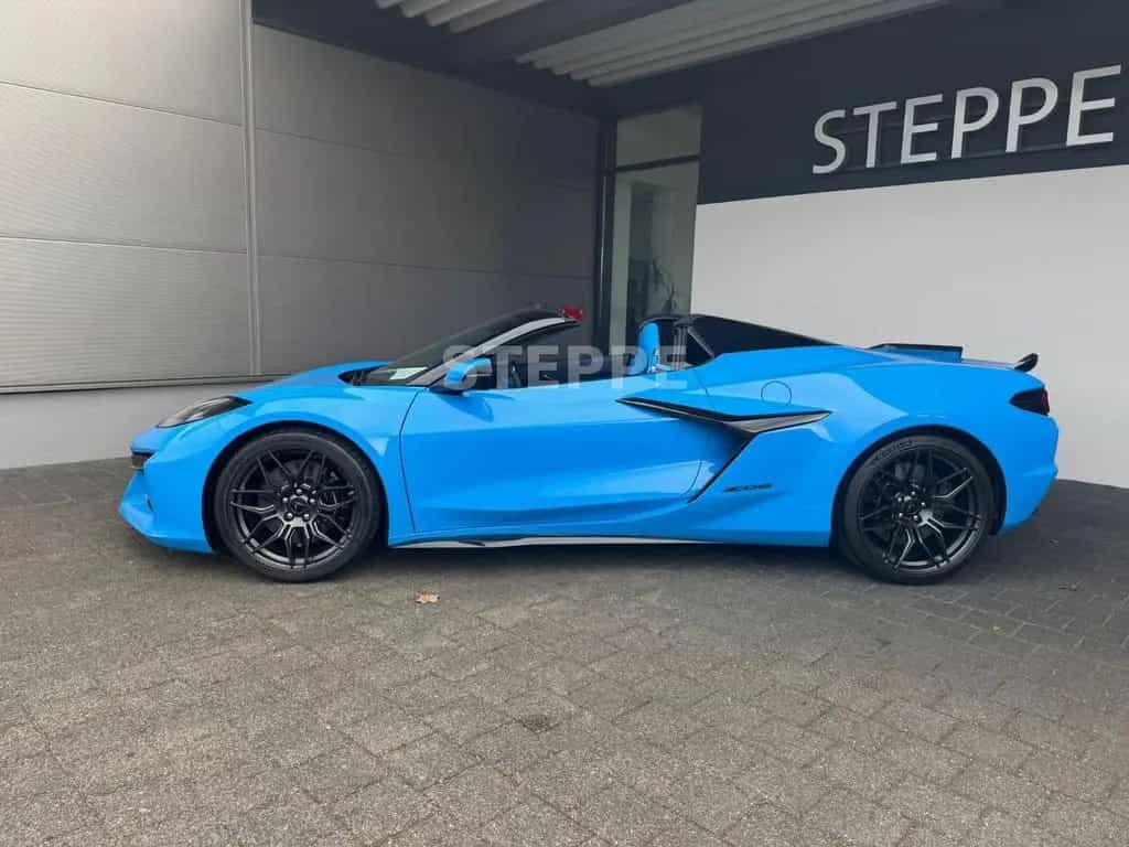 Corvette Z06 5,5V8 Cabrio Europamodell 3LZ 08/2025-photo-1