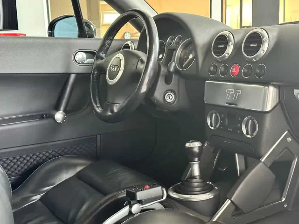 Audi TT 1.8 T  Roadster *85tkm,Leder ,Kultklassiker* 05/2001-photo-16