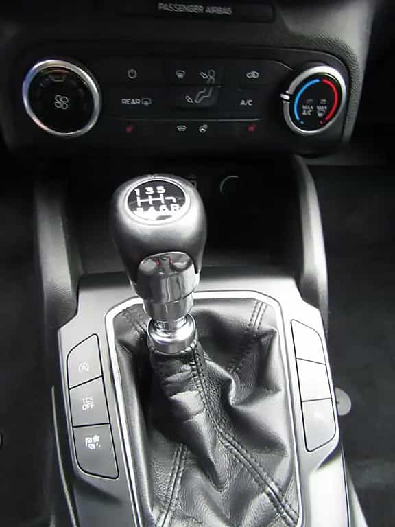 Ford Focus 1.0 Ecoboost Turnier Cool & Connect 10/2019-photo-14