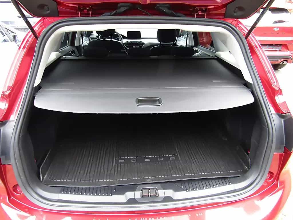Ford Focus 1.0 Ecoboost Turnier Cool & Connect 10/2019-photo-4