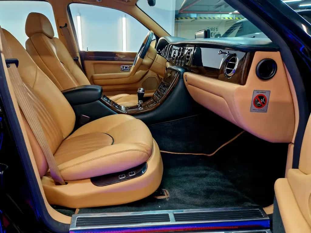 Bentley Arnage LE MANS Series 6.75 L V8 05/2001-photo-18