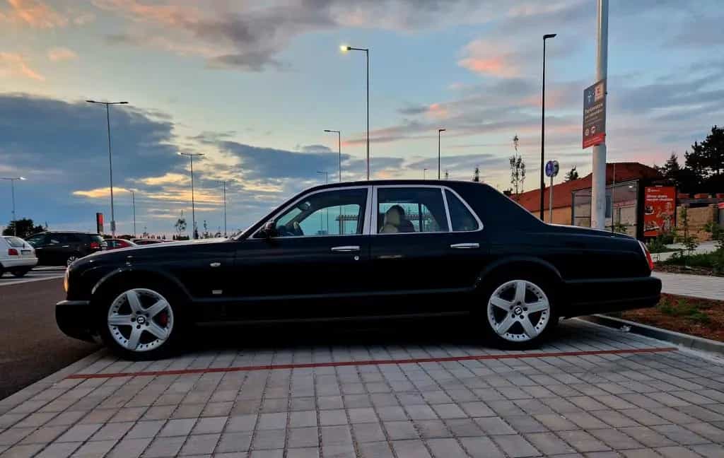 Bentley Arnage LE MANS Series 6.75 L V8 05/2001-photo-5