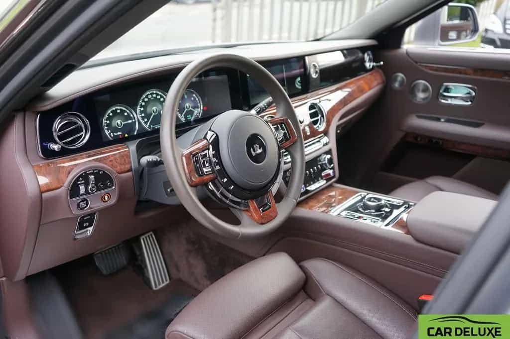 Rolls-Royce Ghost 4SEATS*STARS*BESPOKE*ILLUM-GRILL*4MASSAGE 06/2021-photo-11
