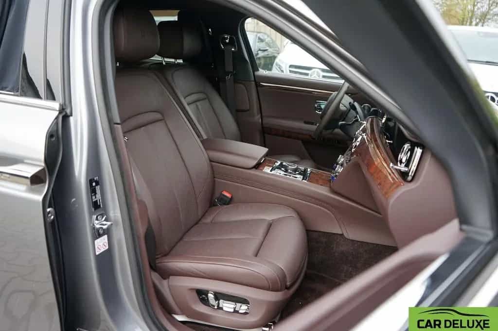 Rolls-Royce Ghost 4SEATS*STARS*BESPOKE*ILLUM-GRILL*4MASSAGE 06/2021-photo-7