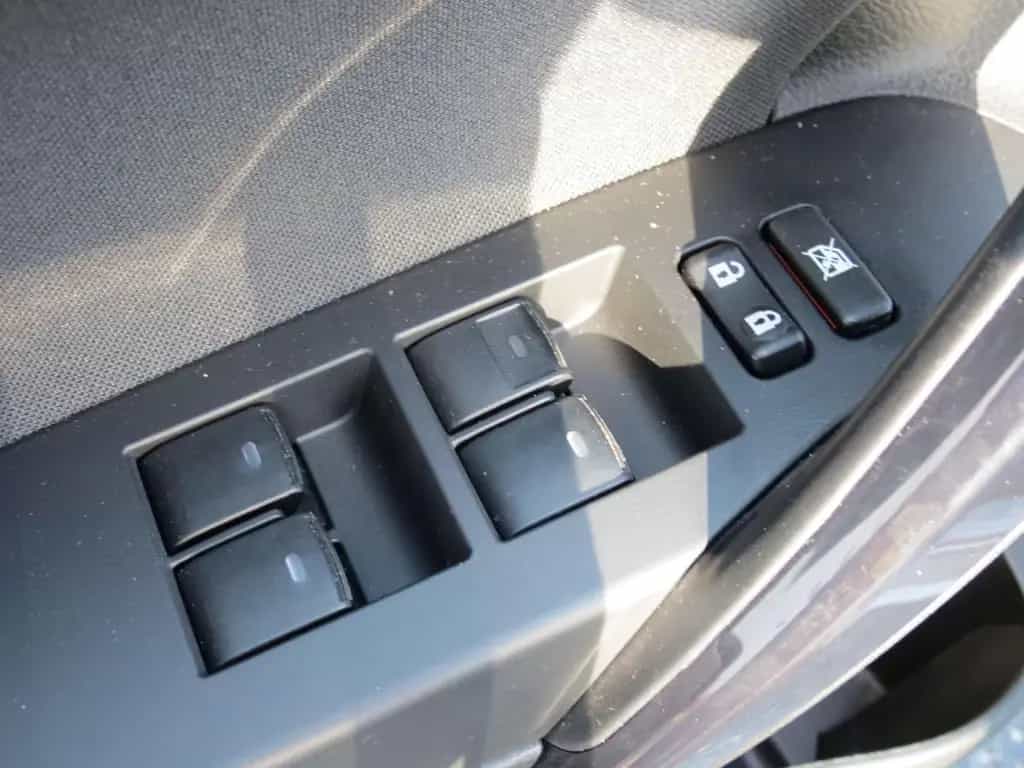 Toyota Auris Edition-S Allwetter  Navi   SHZ  Temp.  51 02/2017-photo-13