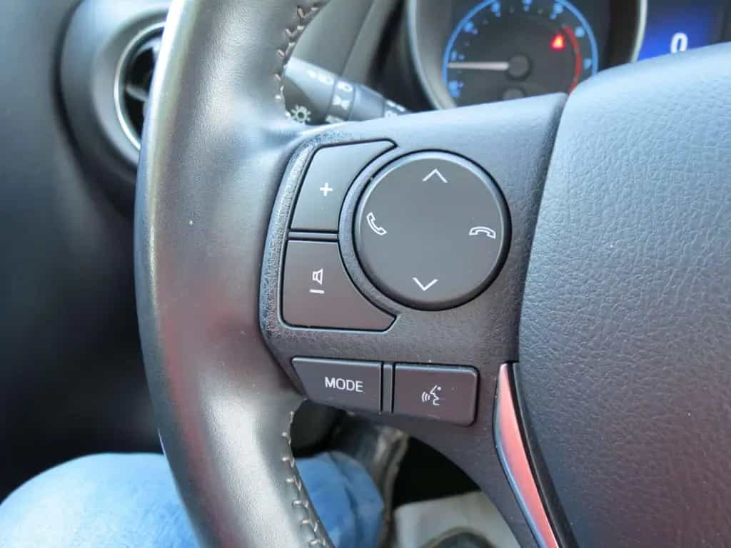 Toyota Auris Edition-S Allwetter  Navi   SHZ  Temp.  51 02/2017-photo-22