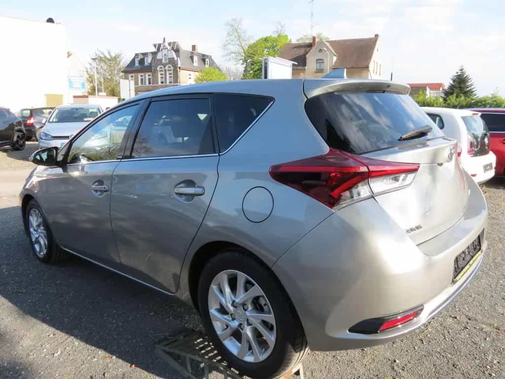 Toyota Auris Edition-S Allwetter  Navi   SHZ  Temp.  51 02/2017-photo-4