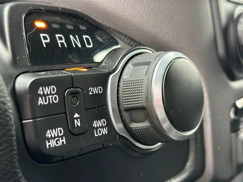 Dodge RAM 1500 Bighorn + LED +Longbed 6`4" 07/2021-photo-8