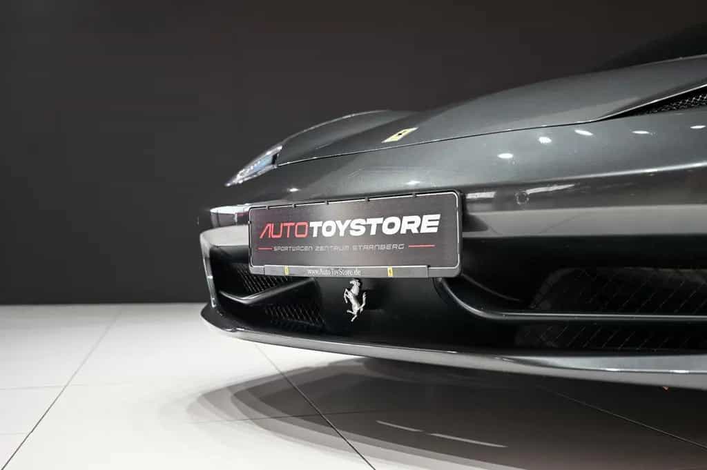 Ferrari 458 Italia *AFS*ElectricSeats*Bluetooth* 06/2010-photo-21
