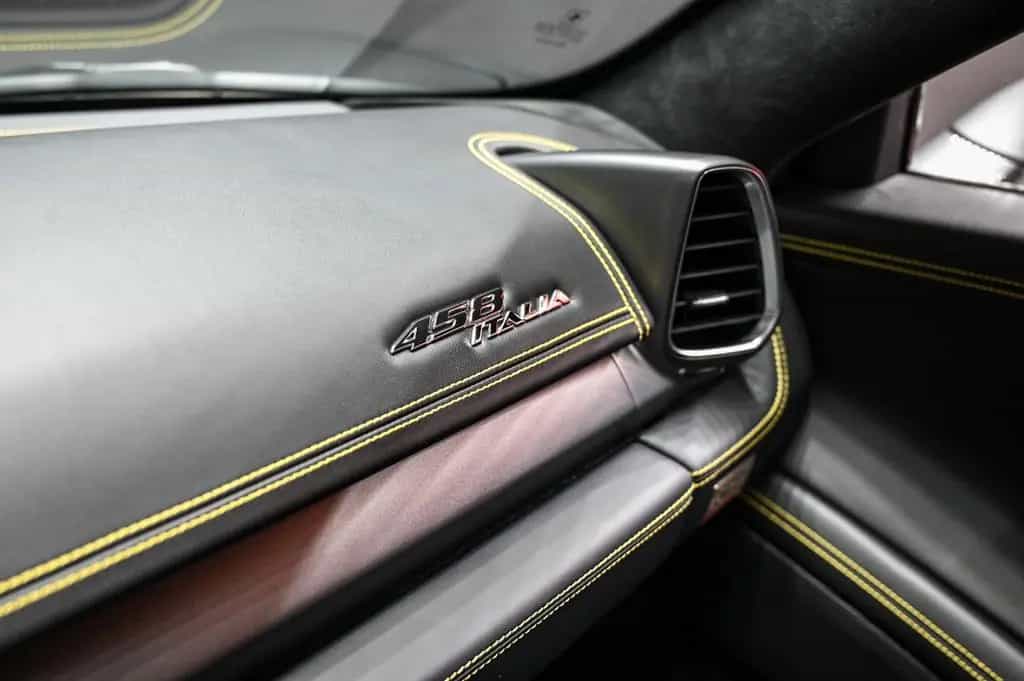 Ferrari 458 Italia *AFS*ElectricSeats*Bluetooth* 06/2010-photo-23
