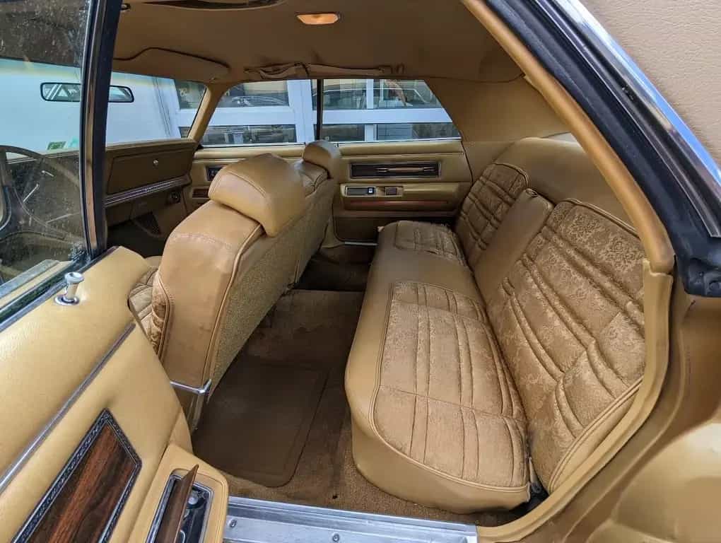 Chrysler New Yorker 4 Door Hardtop Sedan H-Zul. 02/1973-photo-9