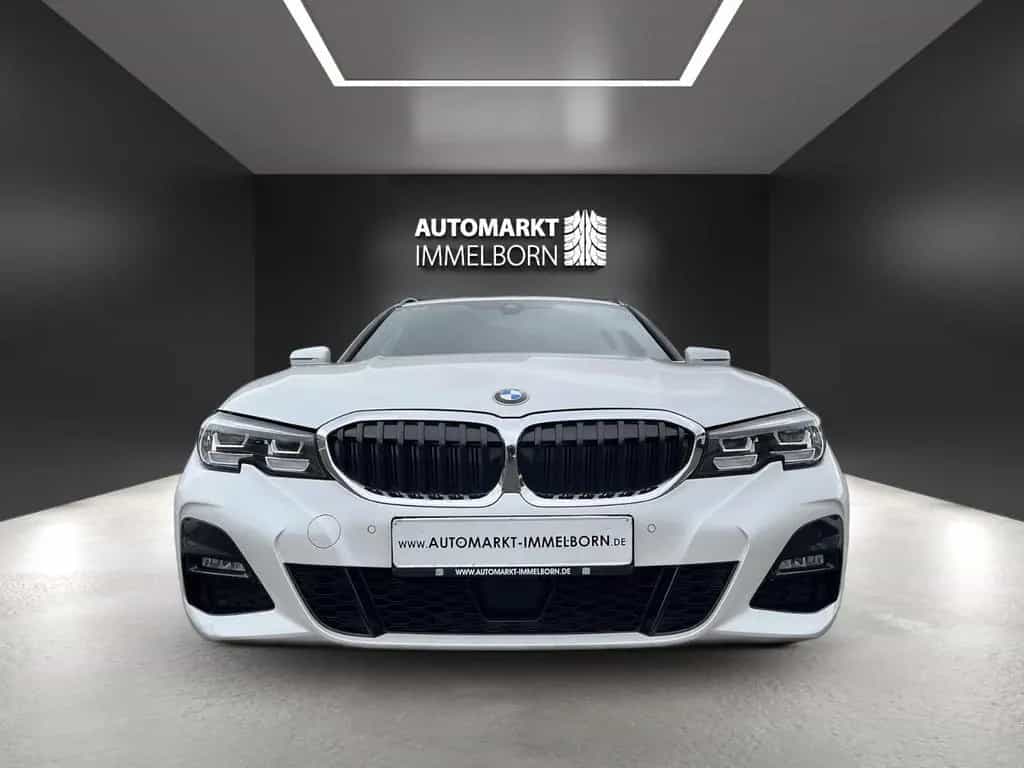 BMW 3 Series d xD M Sport AHK*STHZG*17*ACC*Kamera*Hifi 06/2021-photo-4