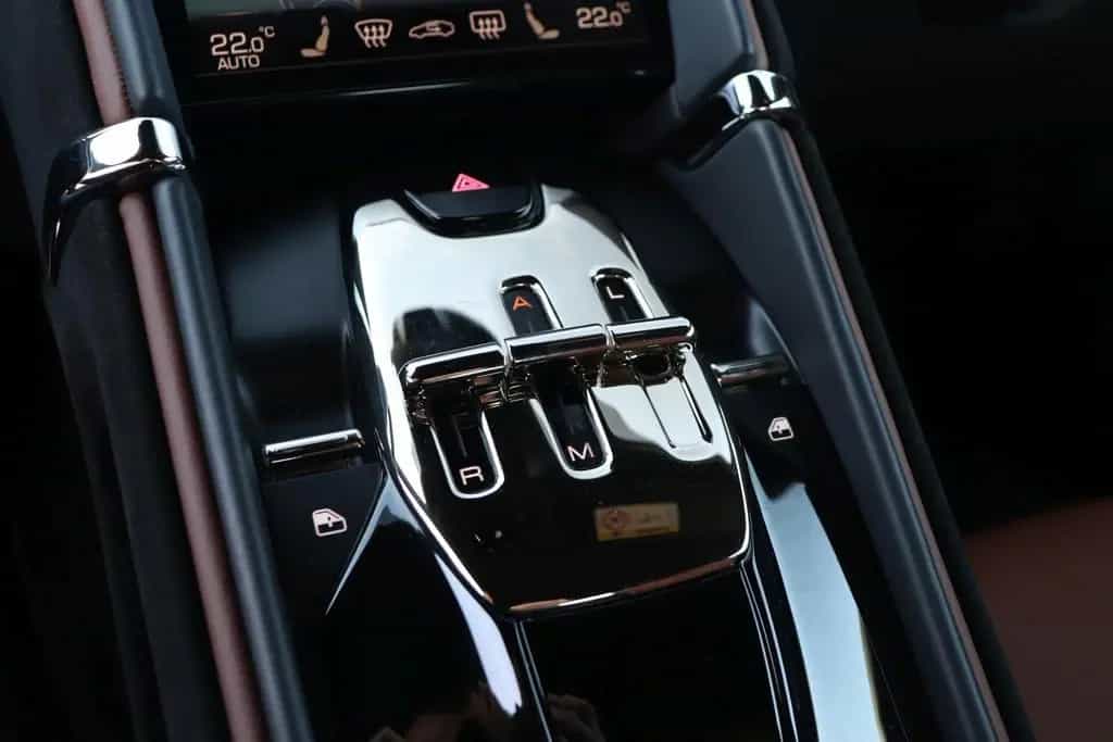 Ferrari Roma 3.9 V8 Coupe +MATRIX+SCM+1.HAND+SITZBELÜFTU 11/2020-photo-11