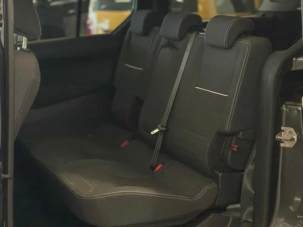Ford Grand Tourneo -Behindertengerecht-Rampe-Titanium 07/2016-photo-19