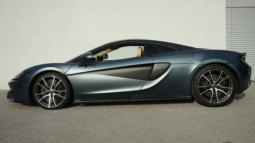 McLaren 570S 04/2018-photo-3