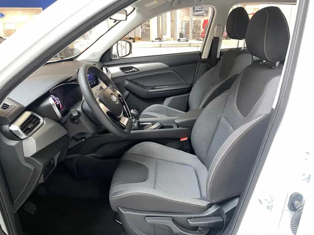 BAIC Senova X35 X35 1.5 Turbo LED PDC Klima 3 Jahre Garantie,GJR 04/2025-photo-13