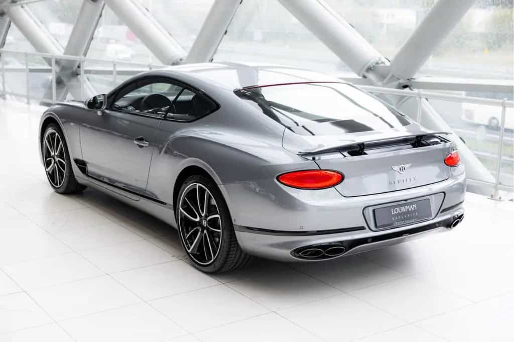 Bentley Continental GT V8 | Rotating display | Mulliner 06/2022-photo-28