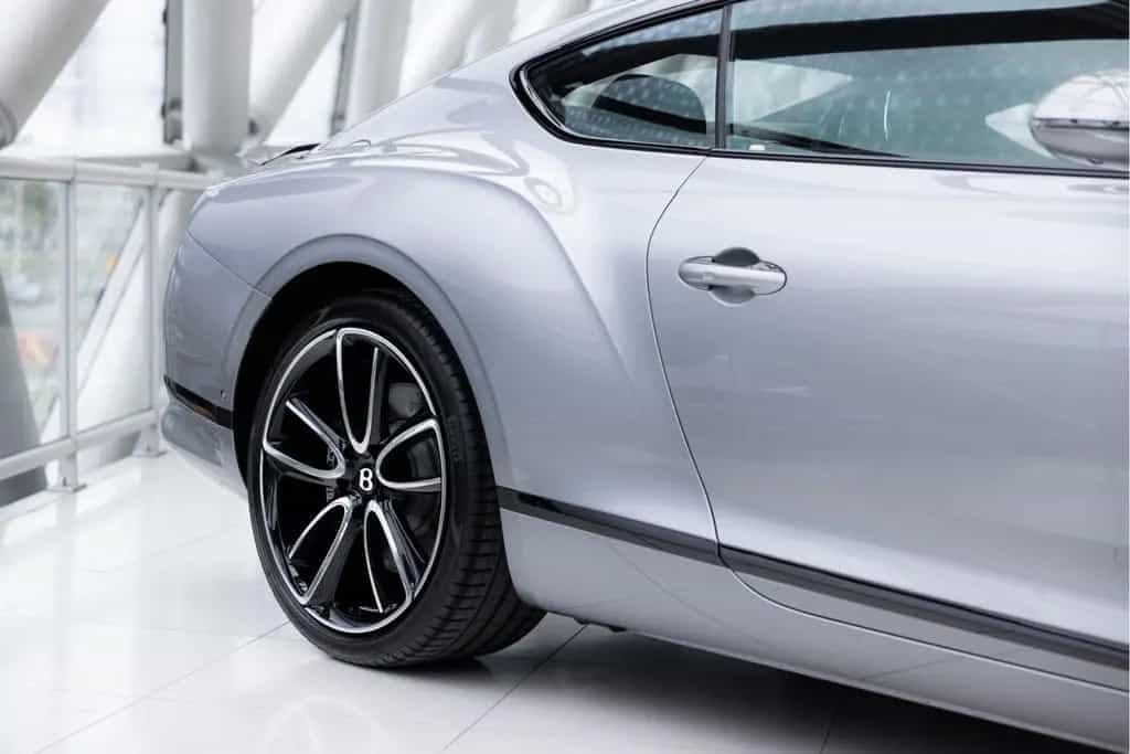 Bentley Continental GT V8 | Rotating display | Mulliner 06/2022-photo-49