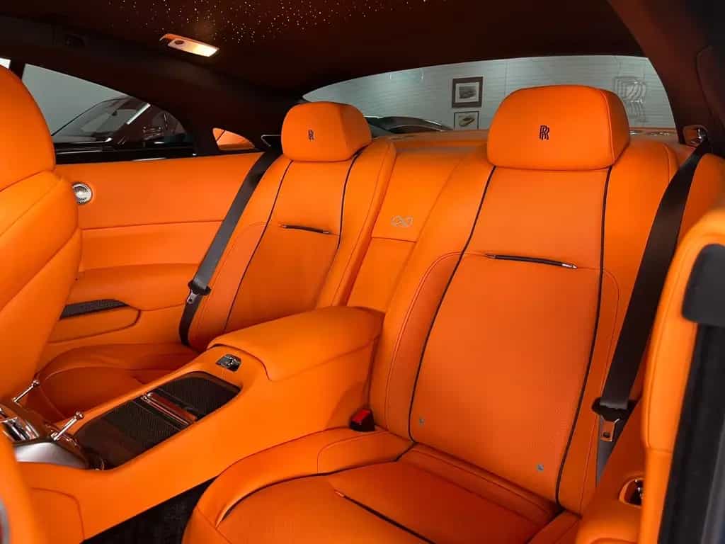Rolls-Royce Wraith Black Badge- One Of One-Starlight-Bespoke null-photo-18