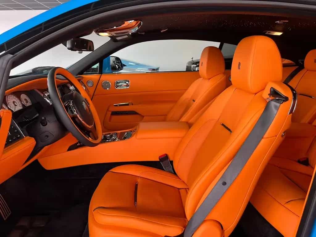 Rolls-Royce Wraith Black Badge- One Of One-Starlight-Bespoke null-photo-8