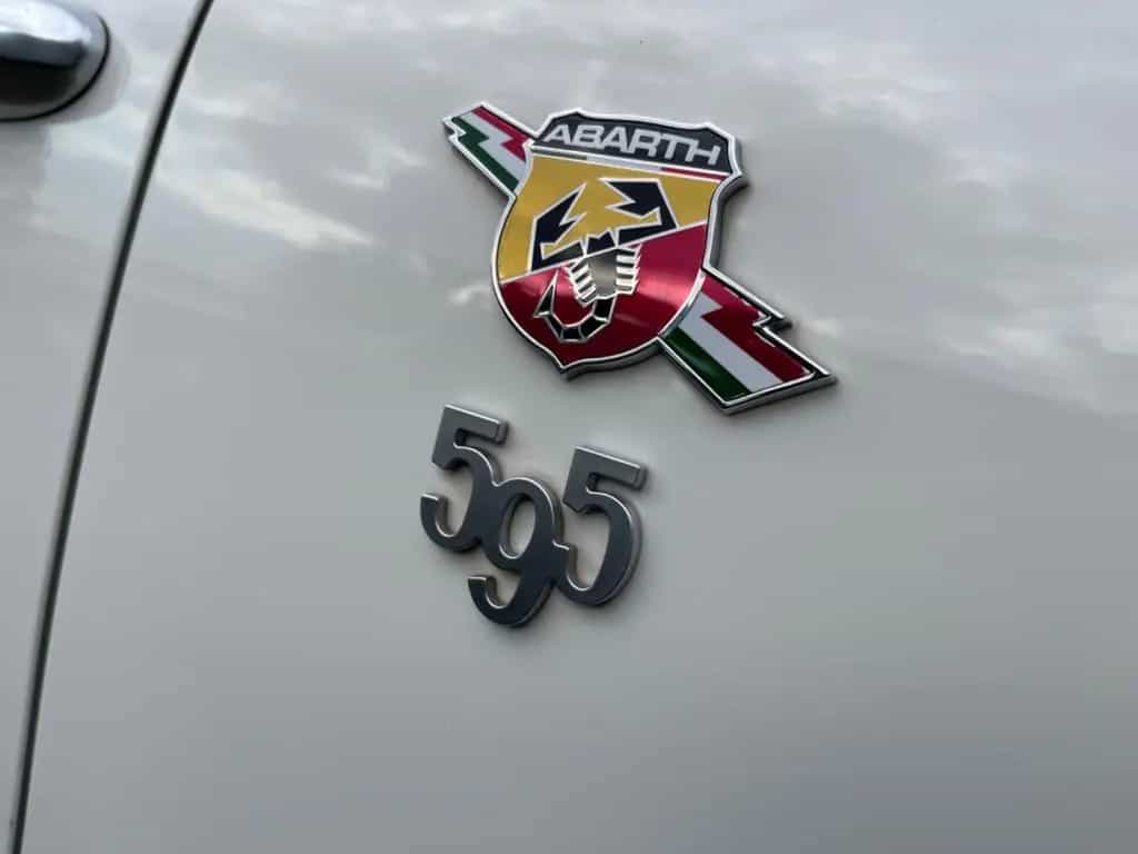 Abarth 595C Pista Cabrio Klima Navi 17"Alu WR 10/2019-photo-41