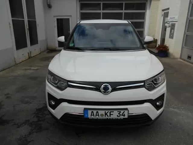 Ssangyong Tivoli 1.5 Benzin Amber 05/2023-photo-7