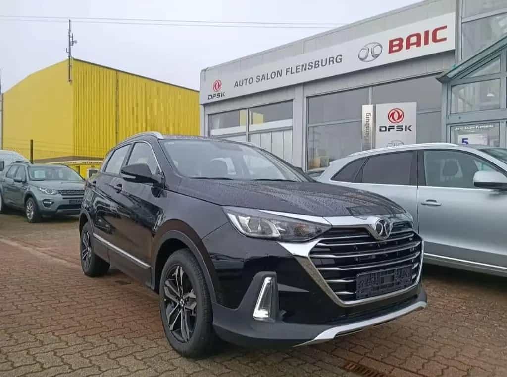 BAIC Senova X55 Comfort*Kamera*Klimaanlage*Viel Auto 06/2025-photo-0