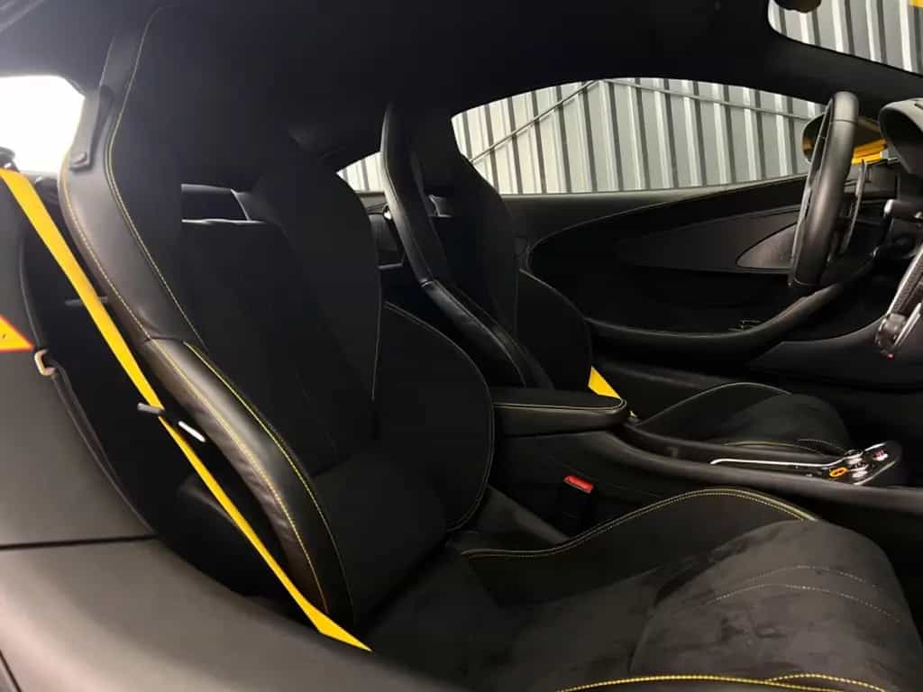 McLaren 570S COUPE*LIFT*CARBON*KAMERA*ALCANTARA 02/2017-photo-11