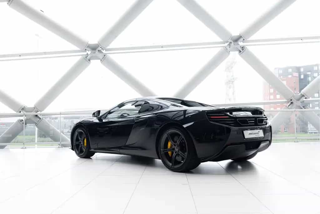 McLaren 650S Spider 3.8 | Lift | Meridan Audio | CF Inte 12/2017-photo-1