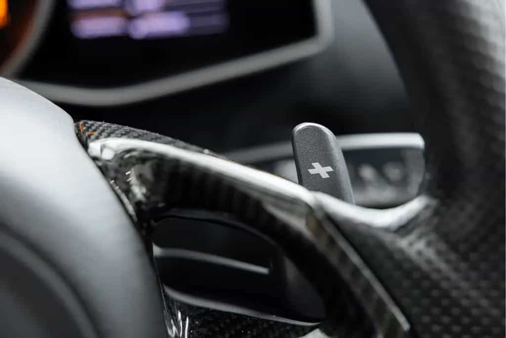 McLaren 650S Spider 3.8 | Lift | Meridan Audio | CF Inte 12/2017-photo-16