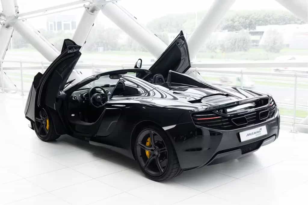 McLaren 650S Spider 3.8 | Lift | Meridan Audio | CF Inte 12/2017-photo-28